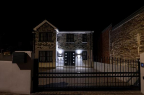 Padstow Escapes - Trenemere